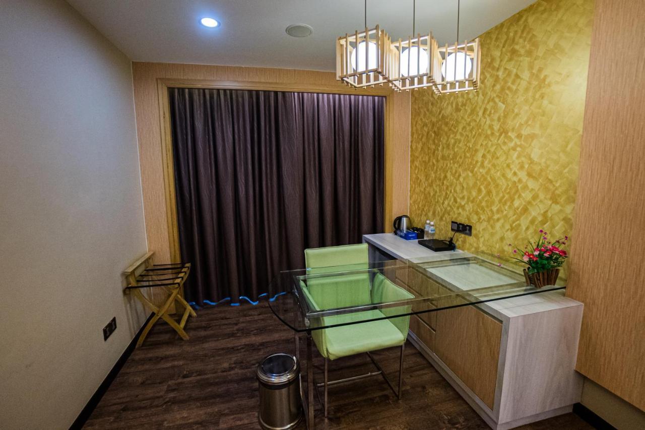 Jc Mark Hotel Bintulu Eksteriør billede